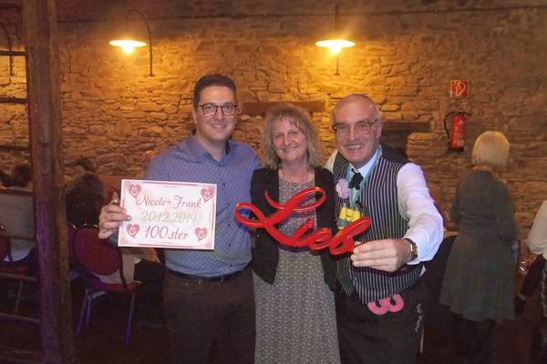 z-comedy-kellner-willy-wichtig-bei nicole&frank-031